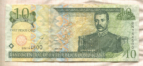 10 песо. Доминикана 2000г
