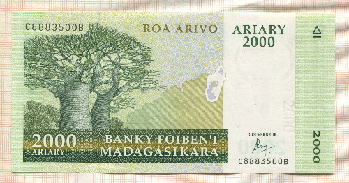 2000 ариари. Мадагаскар