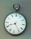 Часы карманные. Без ключа. Не идут