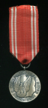 Серебряная медаль "За заслуги при защите страны". Польша
